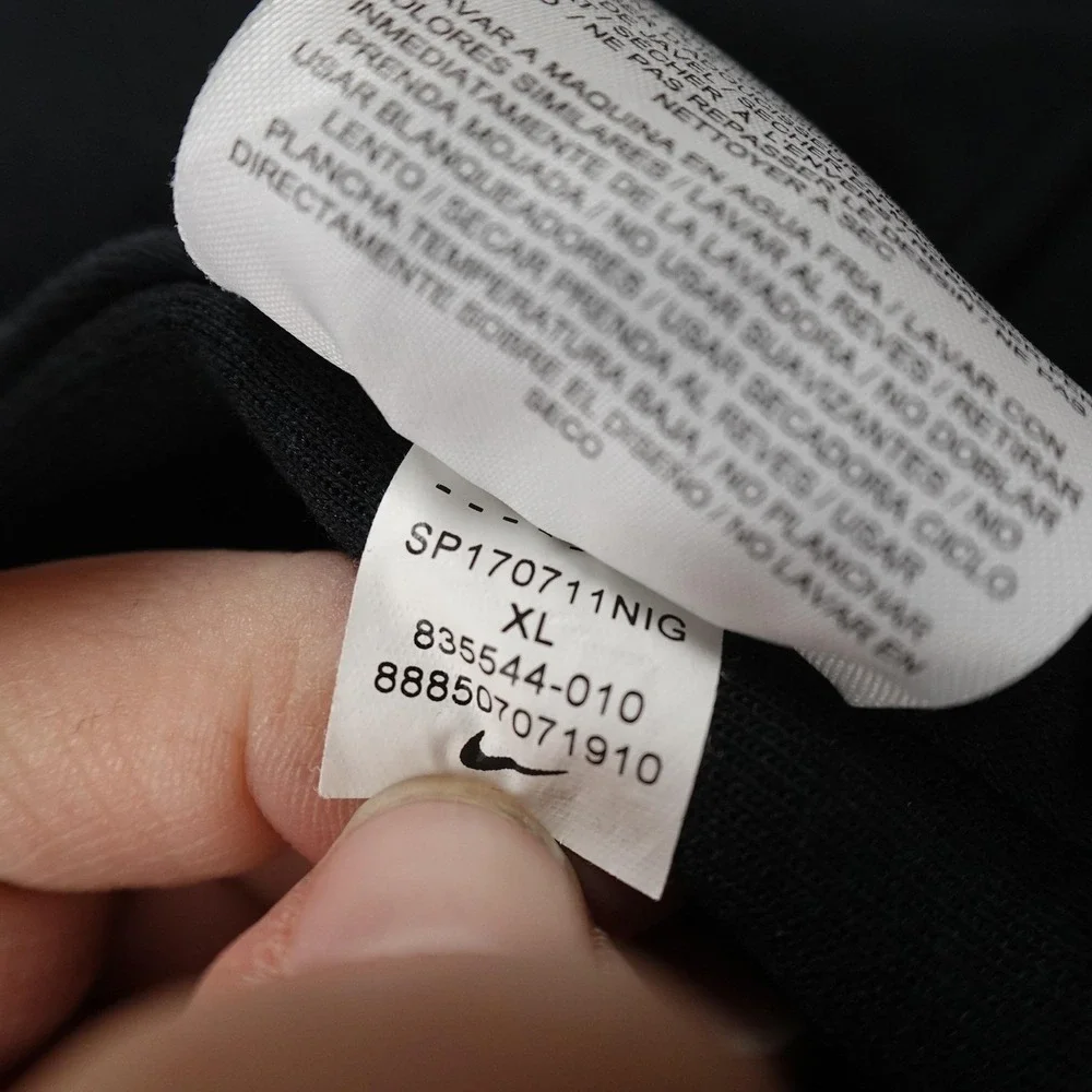 Nike Jacket Womens XL Black Tech Fleece AeroLoft Varsity Bomber‎ Snap Coat Gym